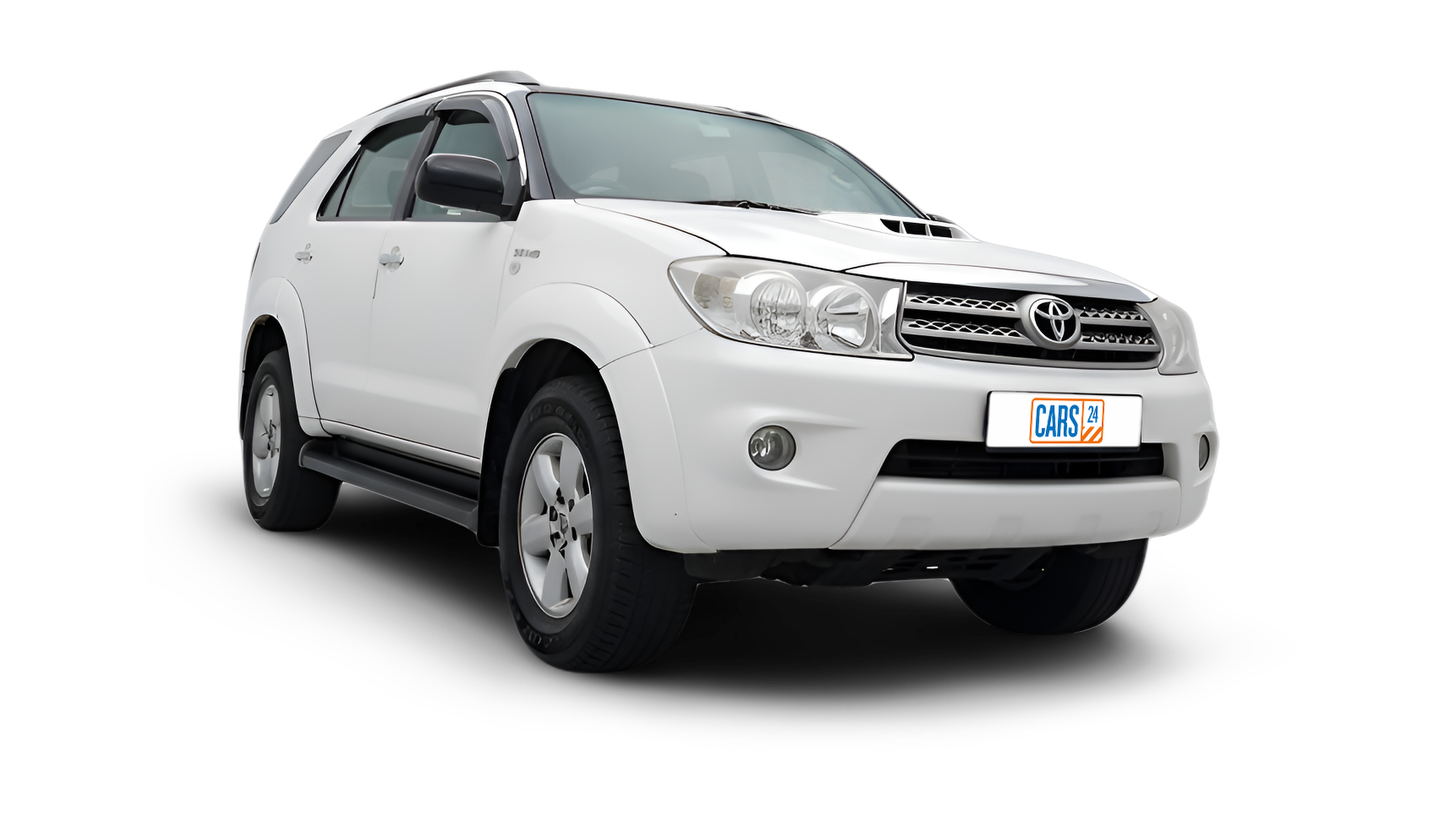 Toyota Fortuner-img